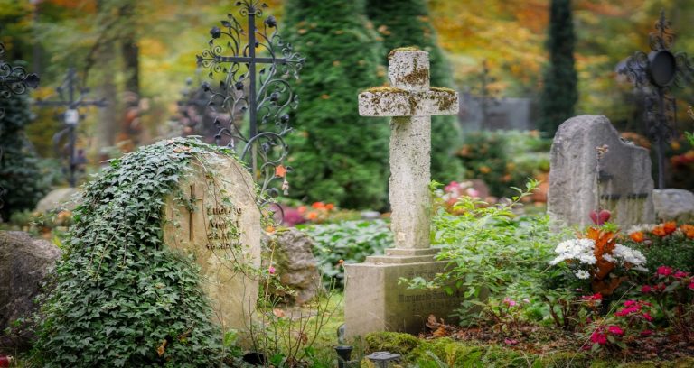sognare cimitero