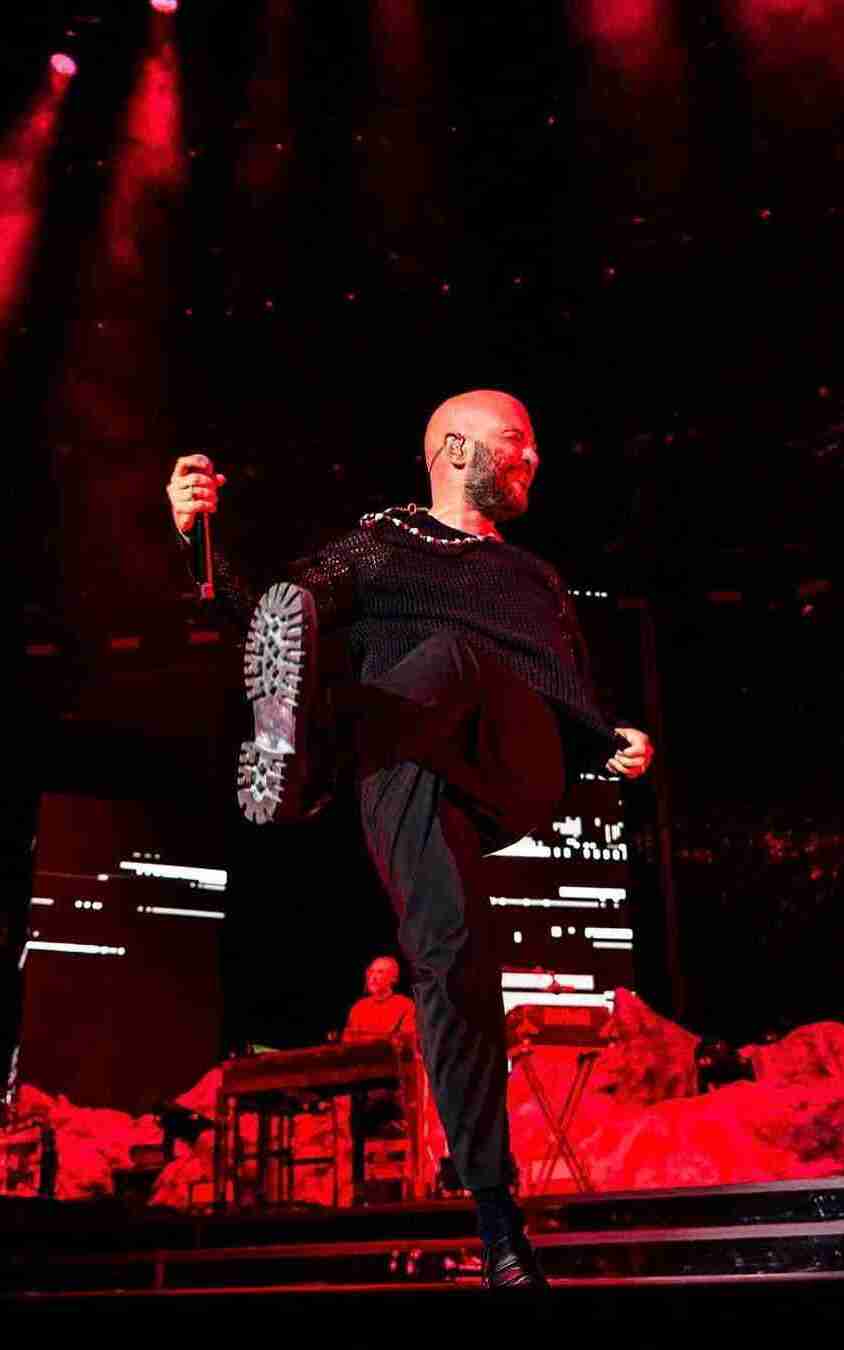 'Ricominciamo tutto': Negramaro protagonisti a Sanremo 2024 1 Negramaro