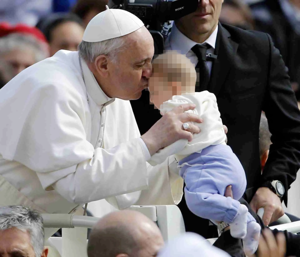 Habemus Papam, meglio senza cani e gatti 1 Papa Francesco