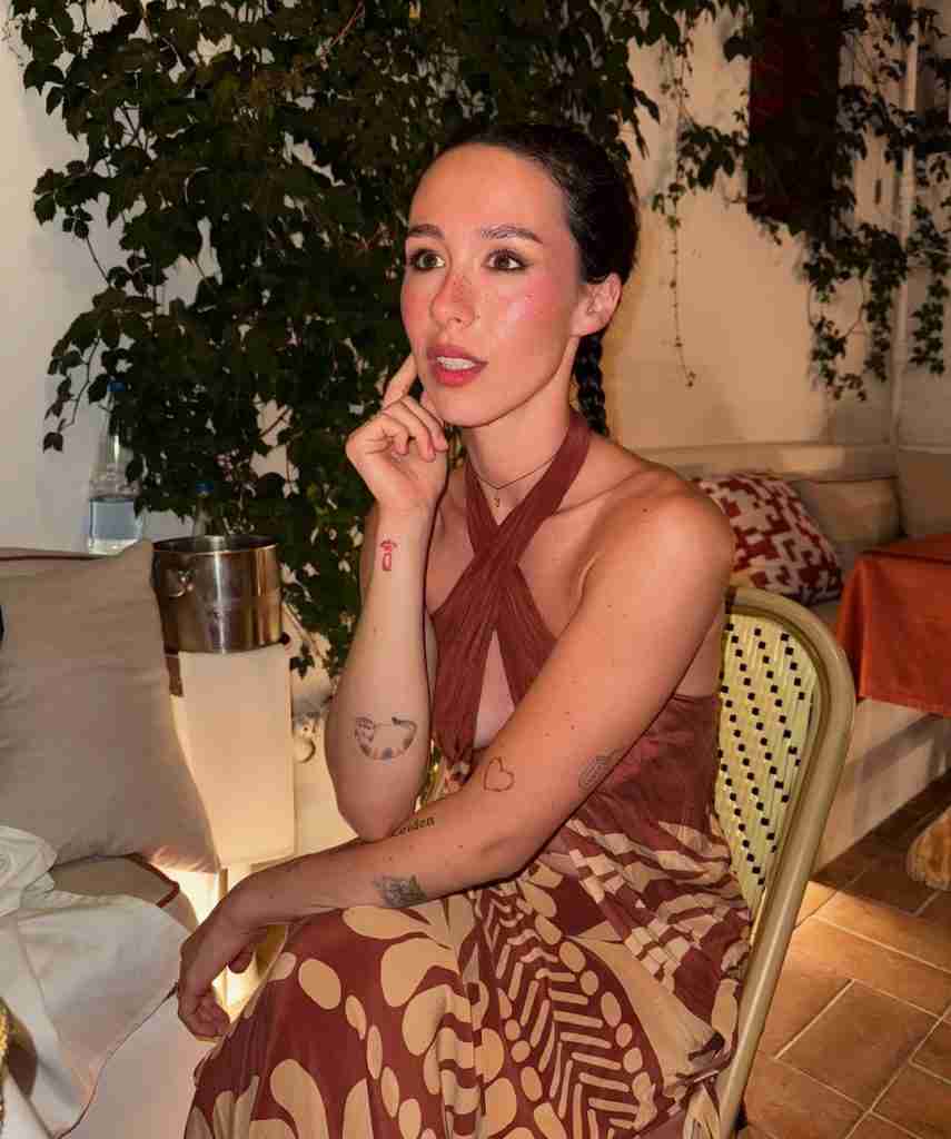 Aurora Ramazzotti, Jolanda Renga e Anna Lou Castoldi a Sanremo 2026 1 Aurora Ramazzotti